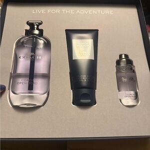 Coach Open Road Gift Set in Blue and White